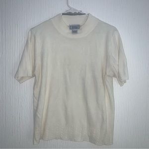 Jennifer Moore size L cream short sleeve sweater acrylic cable knot style blouse